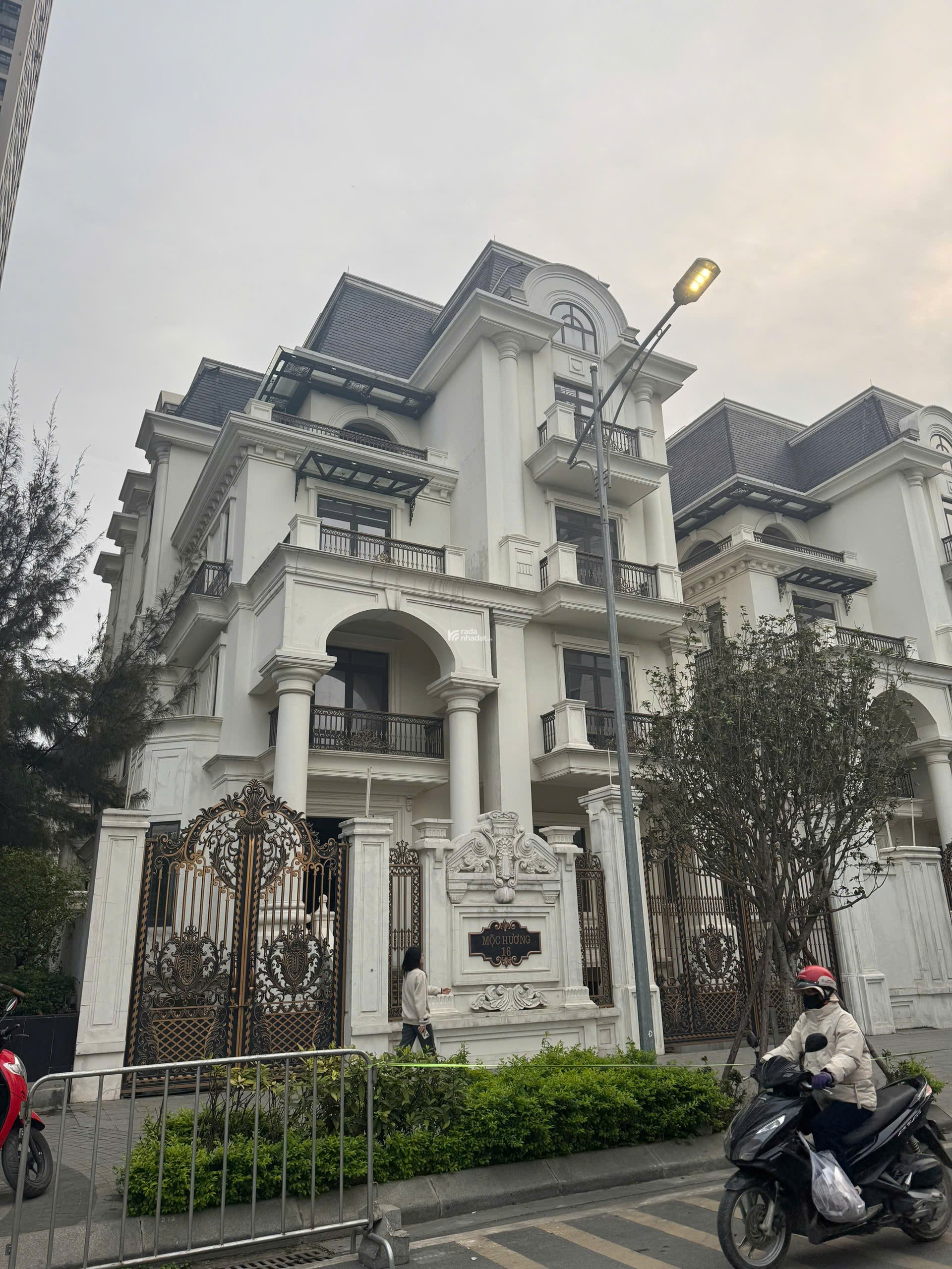 Bàn Giao Ngay Biệt Thự Trung Tâm Mỹ Đình - The Zei- Mộc Hương- Sổ Đỏ Lâu Dài 