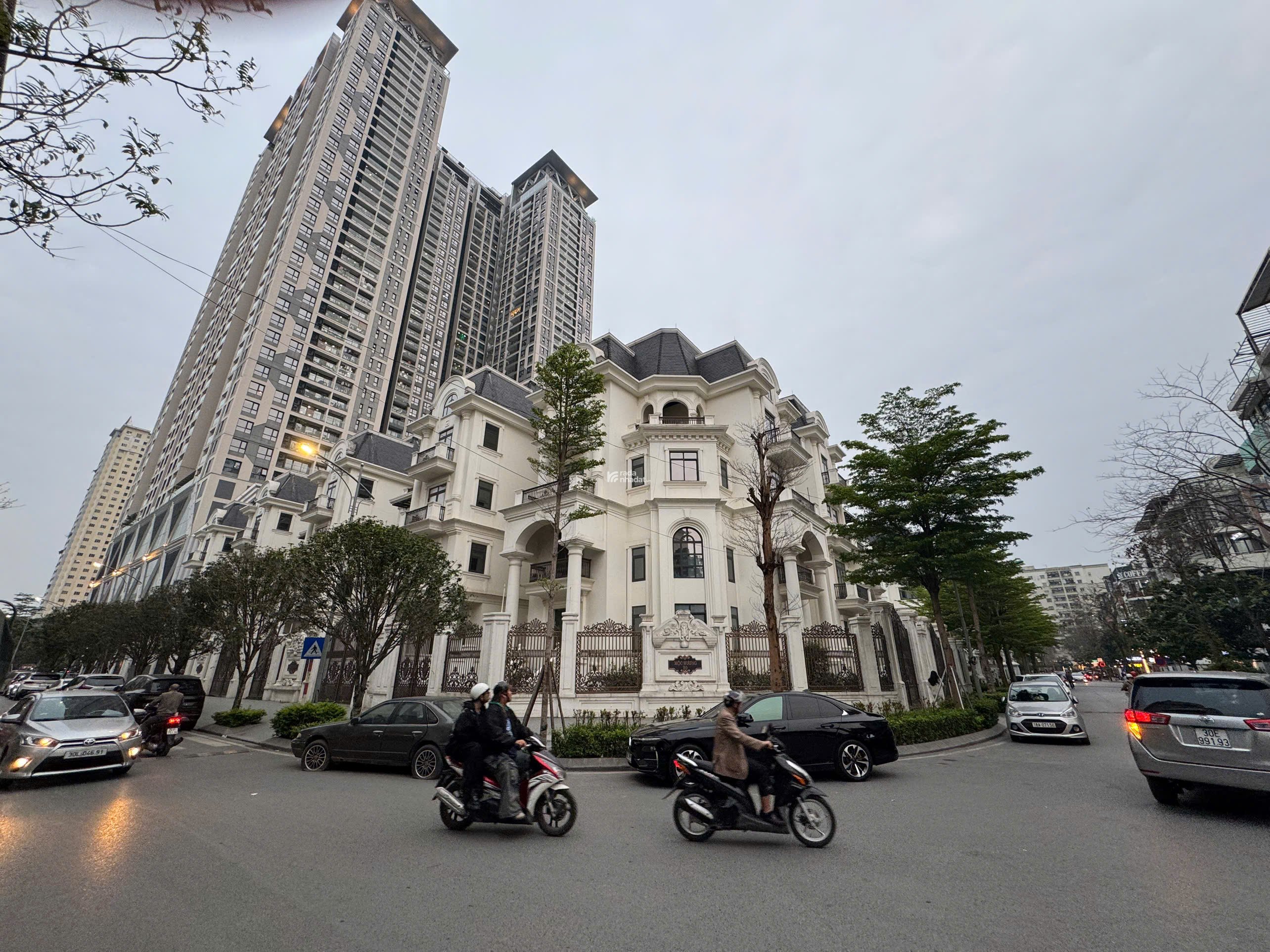 Bàn Giao Ngay Biệt Thự Trung Tâm Mỹ Đình - The Zei- Mộc Hương- Sổ Đỏ Lâu Dài 