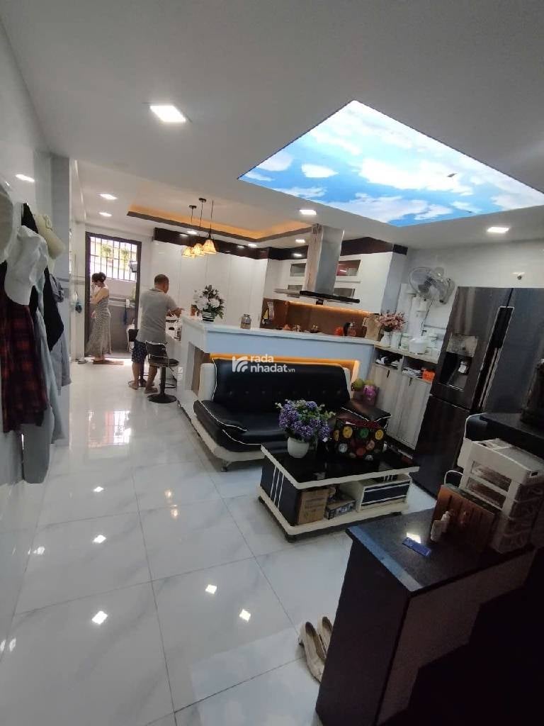 BÁN NHÀ HUỲNH THỊ HAI TÂN CHÁNH HIỆP Q12 DIỆN TÍCH 74m2  NHÀ 4 TẦNG CHỈ 6.9 TỶ 