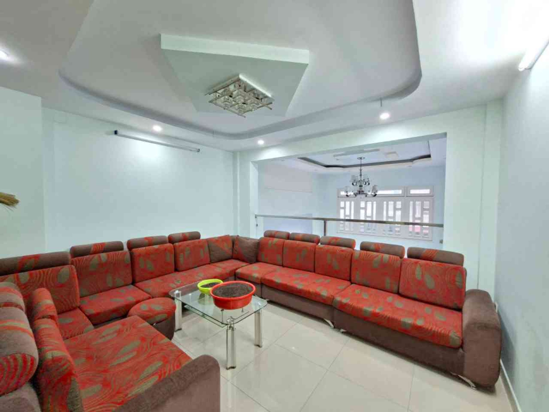 Hẻm 10m Trịnh Đình Trọng, 90m2, 4.3x22, 4 tầng, 4PN, kiên cố, an ninh, Chỉ 11.5 tỷ