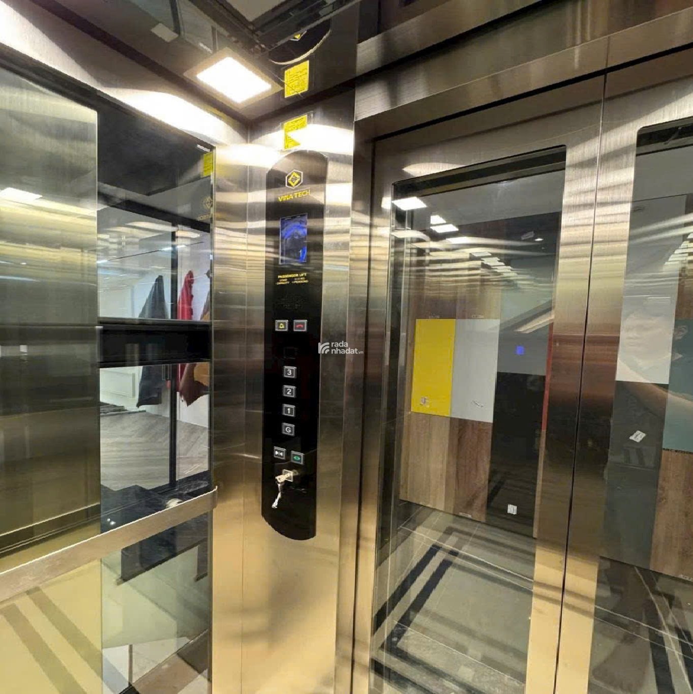 Nhà Thang máy QUẬN 10 - Hẻm Ô tô Cách Mạng Tháng Tám - 3x14m - 9 tỷ