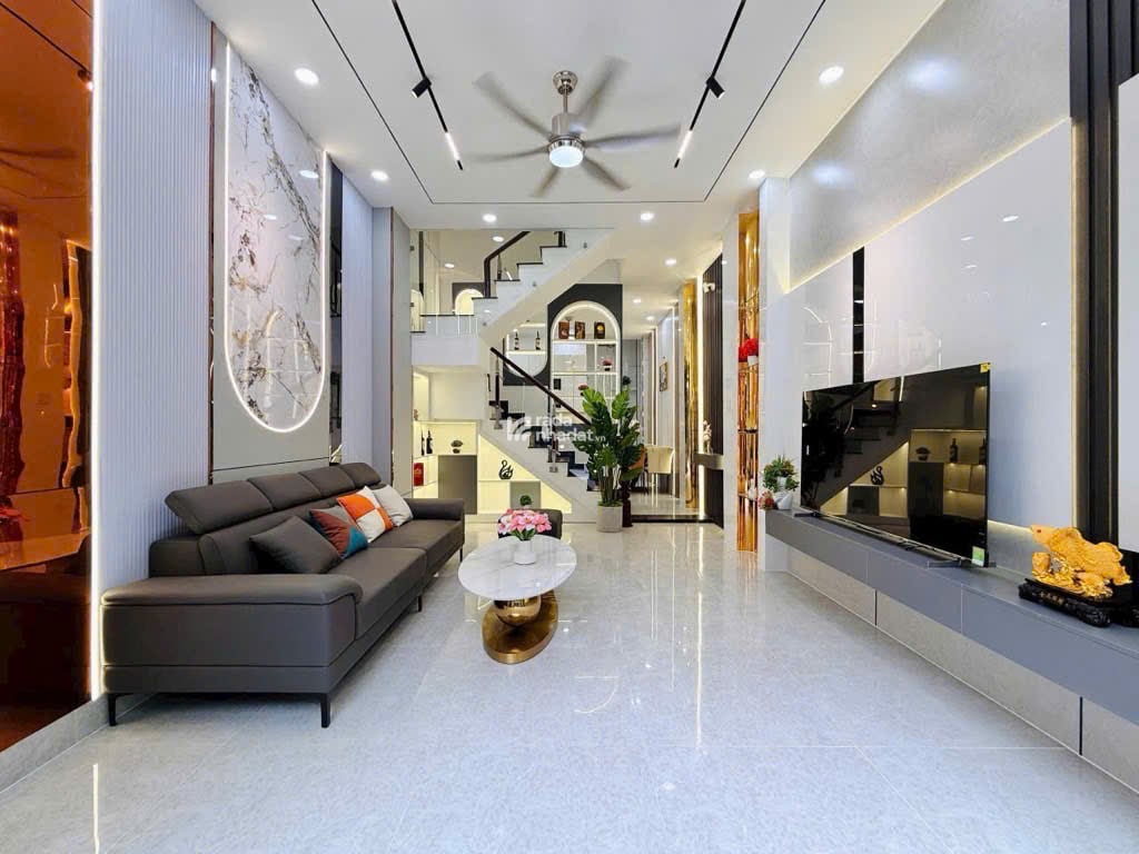 BÁN NHÀ 5 TẦNG -GARA Ô TÔ-THANG MÁY- DƯƠNG QUẢNG HÀM,4x15-Full Nội Thất Giá 9,5 Tỷ