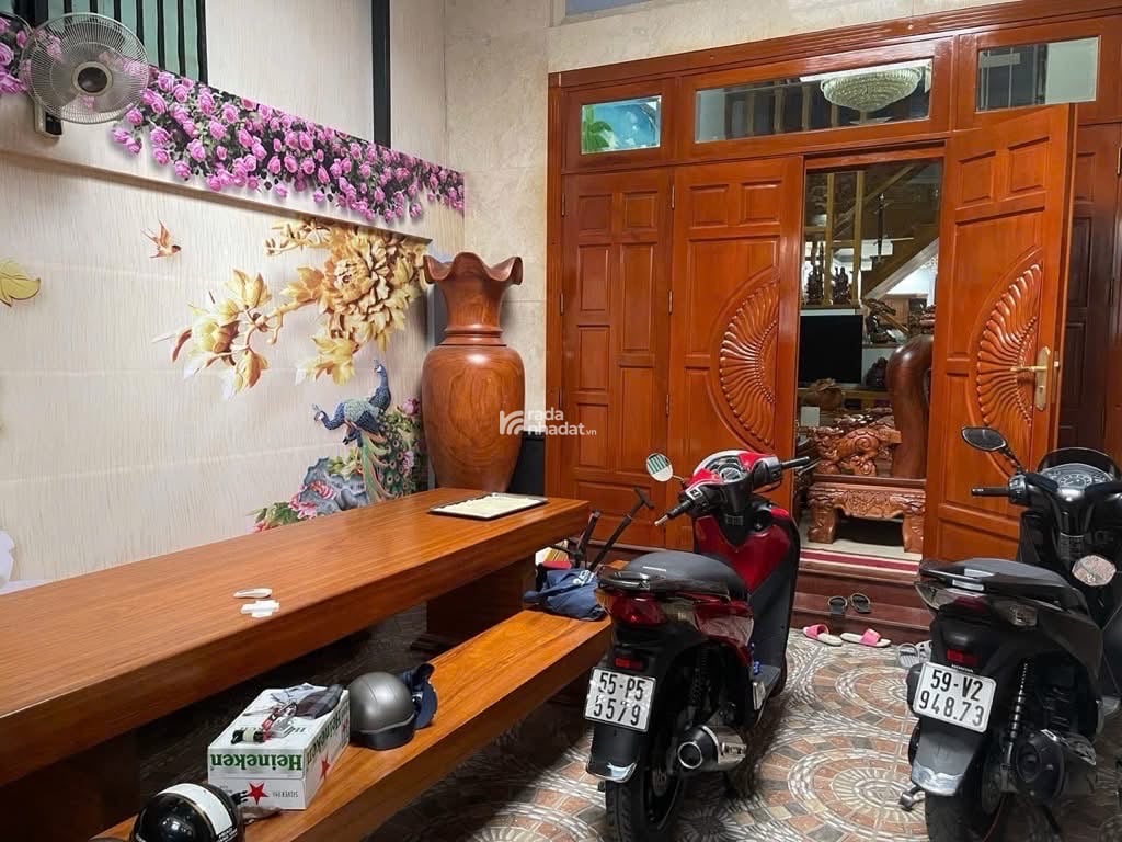 HẺM XE HƠI ĐỖ NGUYỄN TƯ GIẢN, GÒ VẤP - NHÀ MỚI ĐẸP - NỘI THẤT SANG XỊN - 5 TẦNG 100M2 - CHỈ 11.6 TỶ