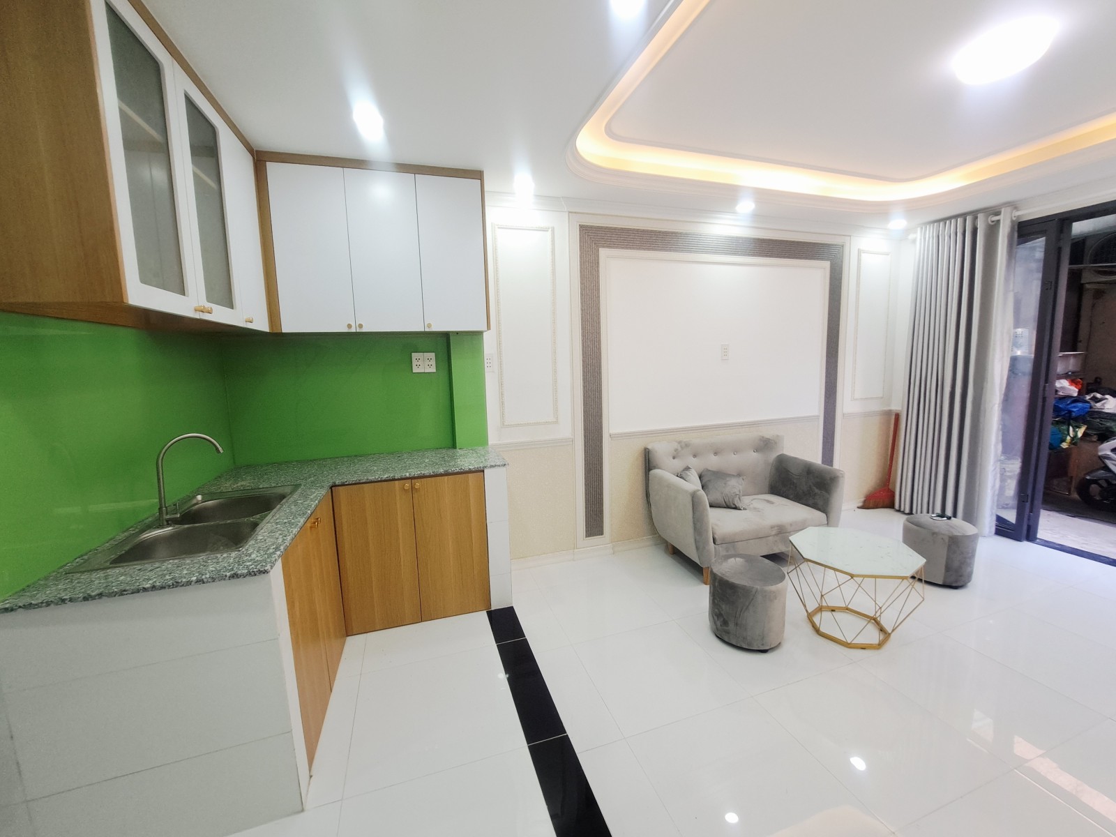 NHÀ ĐẸP NGAY CHỢ BÌNH LONG GIÁP NGUYỄN SƠN, TÂN PHÚ CHỈ 3.15 TỶ