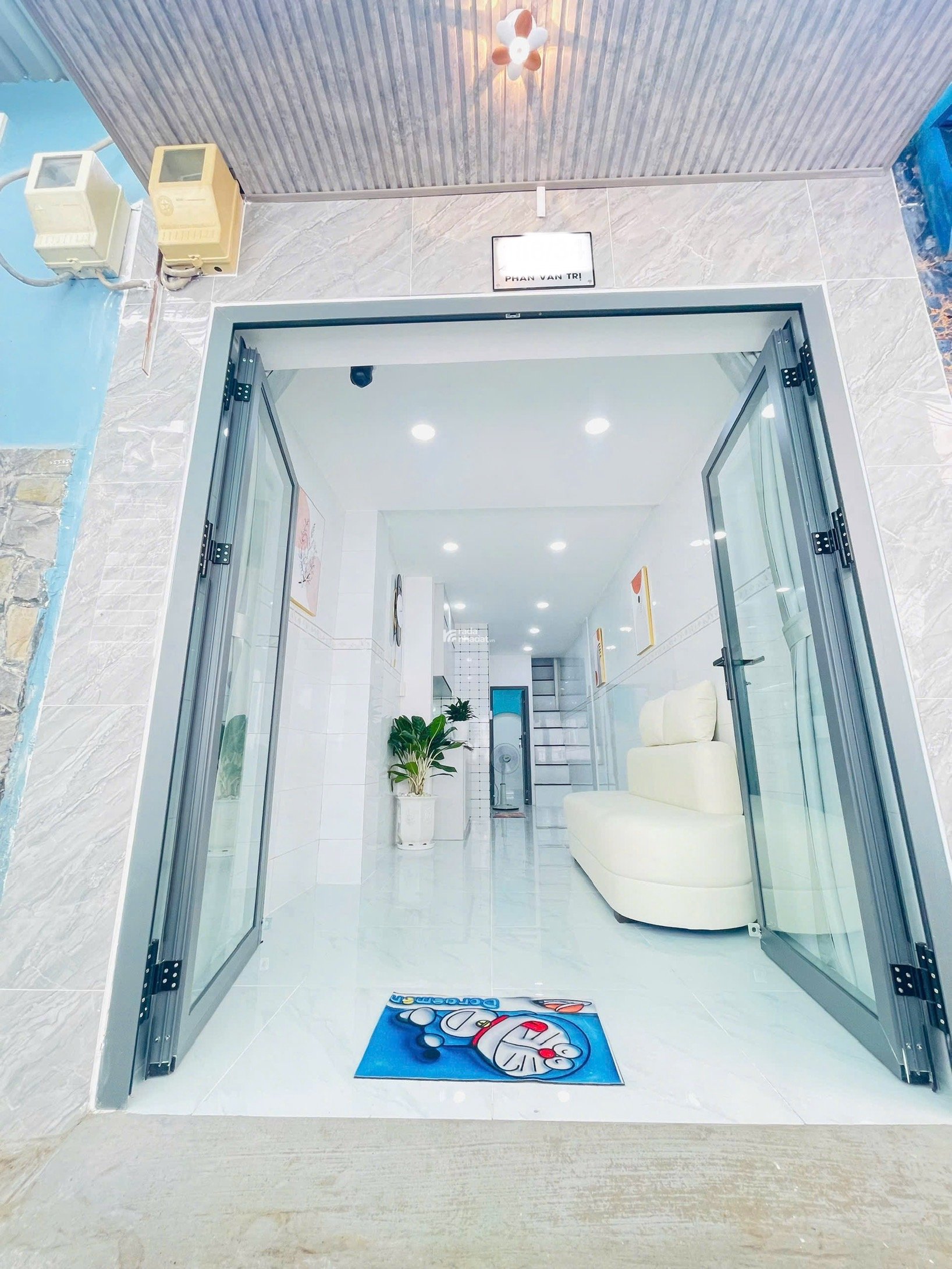 CHỈ HƠN 2 TỶ SỞ HỮU HỘ KHẨU SÀI GÒN-BÁN NHÀ đối diện Trường ĐH Văn Lang-Phan Văn Trị 