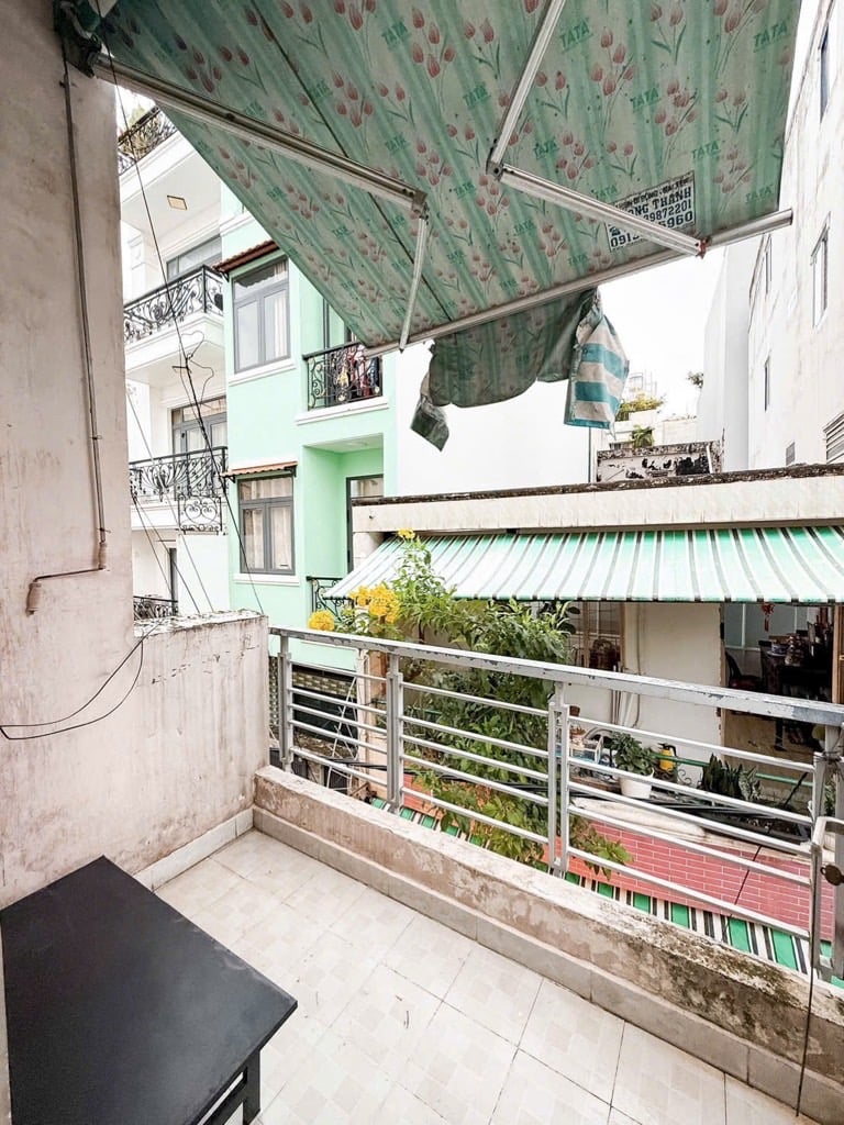 SÁT VÁCH QUẬN 1, HXH ĐIỆN BIÊN PHỦ, BÌNH THẠNH, 42M2 TIỆN XÂY. GIẢM 550TR CHỈ CÒN 4.4T TL 