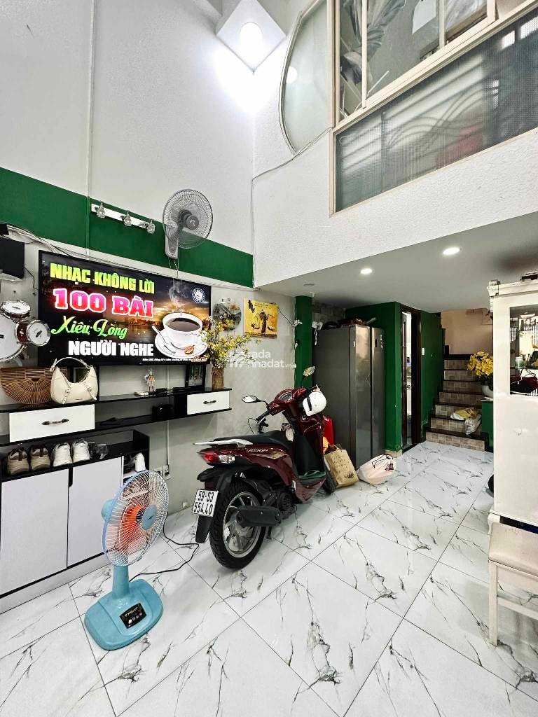 HẺM XE HƠI GIÁ RẺ, NGÔ TẤT TỐ, BÌNH THẠNH, 35M2 Ở NGAY. GIẢM 650TR CHỈ CÒN 6.7T TL 