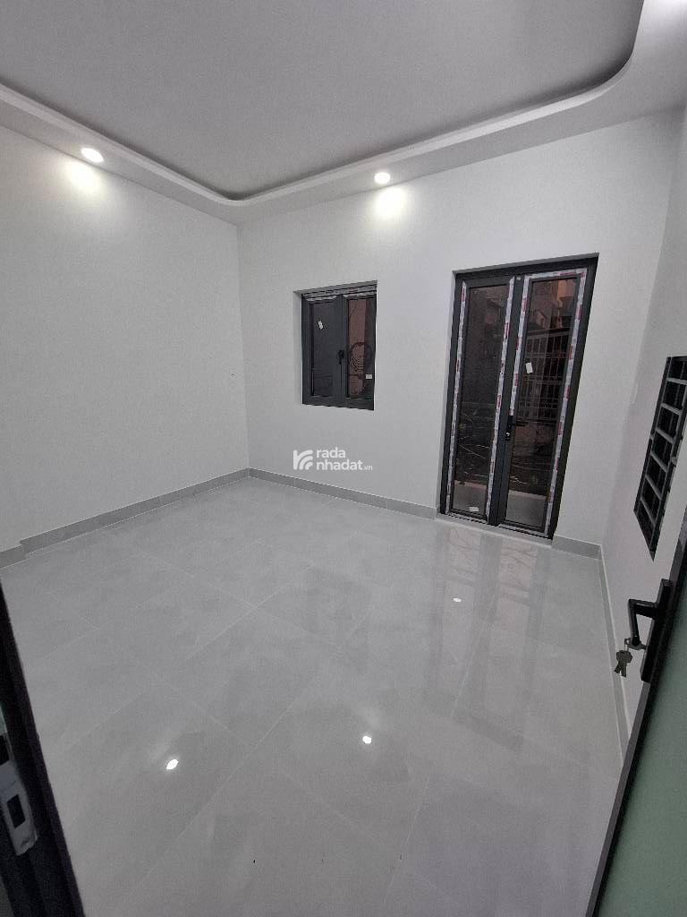 BÁN NHÀ HƯƠNG LỘ 2 30M2 2.X TỶ 4X8M HẺM THÔNG BÌNH TÂN