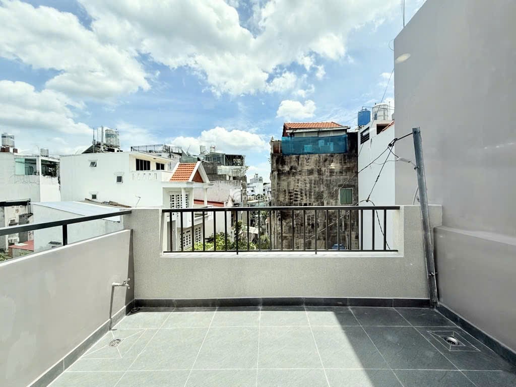 Nhà 3 tầng Nguyễn Văn Nghi  P7  Gò Vấp  54m2  hẻm xe hơi thông City Land  Giá 7.7 Tỷ