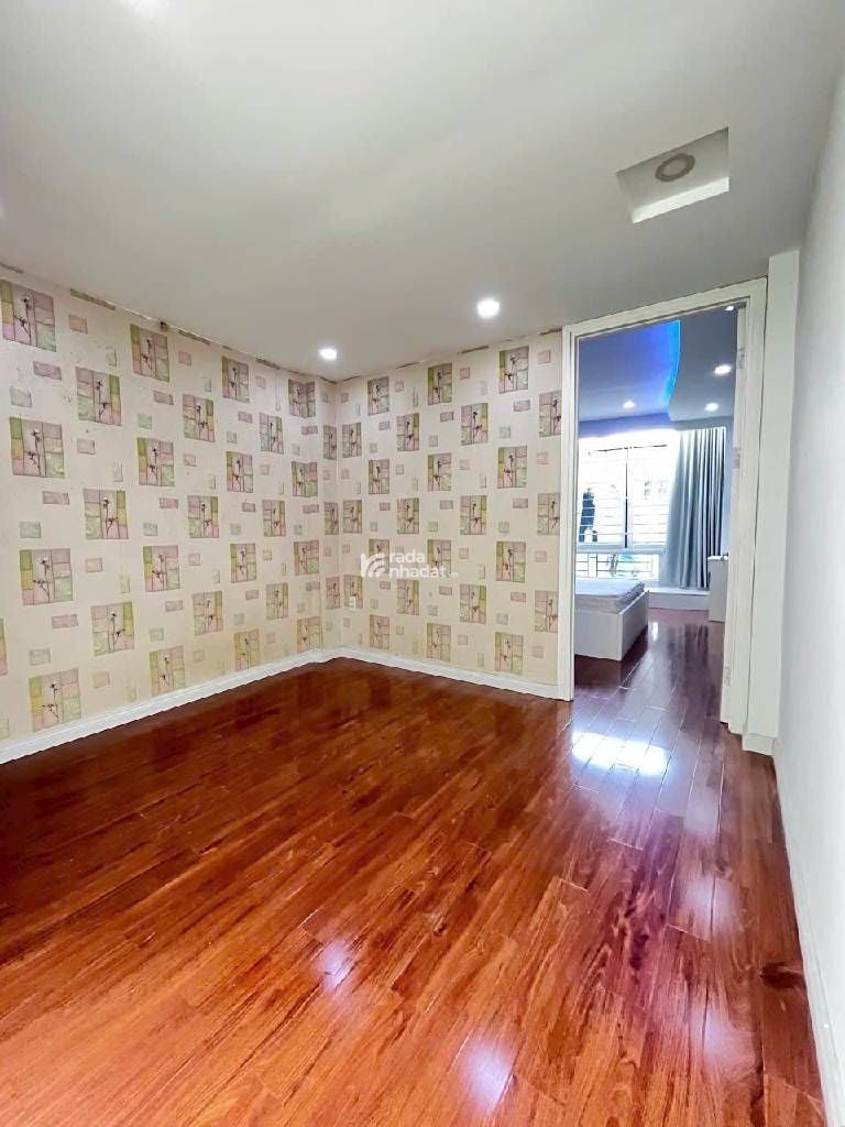 NHÀ NHỎ CÔNG NĂNG LỚN - MỚI SỮA CHỮA ĐẸP, VÔ Ở LIỀN .CHÁNH HƯNG Q8.GIÁ 3,55 TỶ