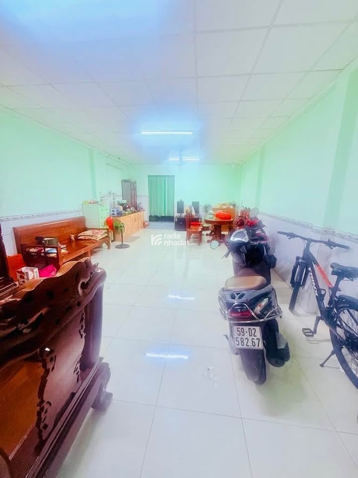 NGAY CHỢ VẢI PHÚ THỌ HOÀ - HẺM XE HƠI - 118M NGANG 5 NỞ HẬU - 2 TẦNG 3PN CHỈ 9.X