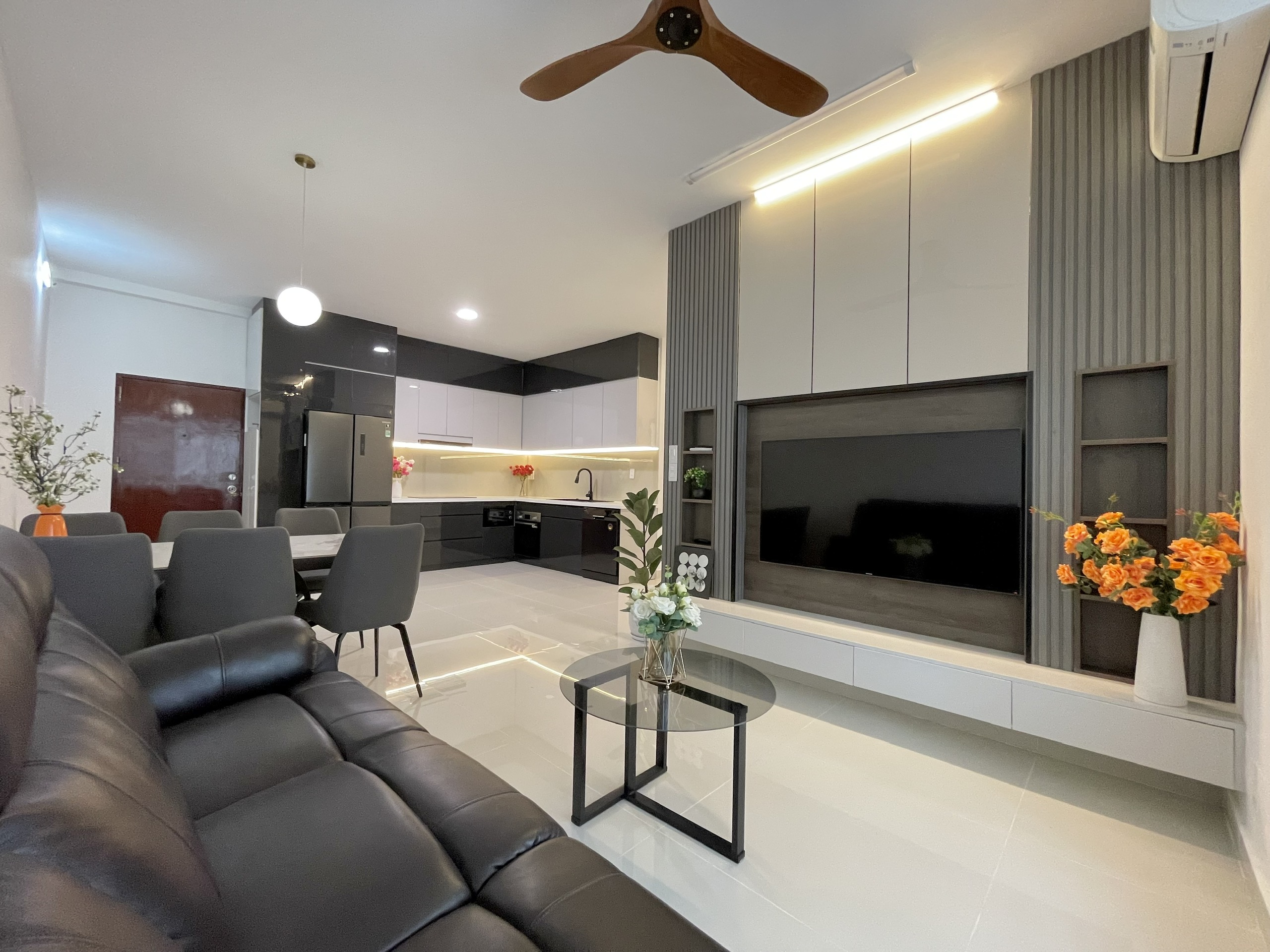 Bán nhanh căn hộ hộ sky garden 2, PMH ,Q7, dt 88m2, tk 3PN nhà mới đẹp, giá chỉ 6,7 tỷ