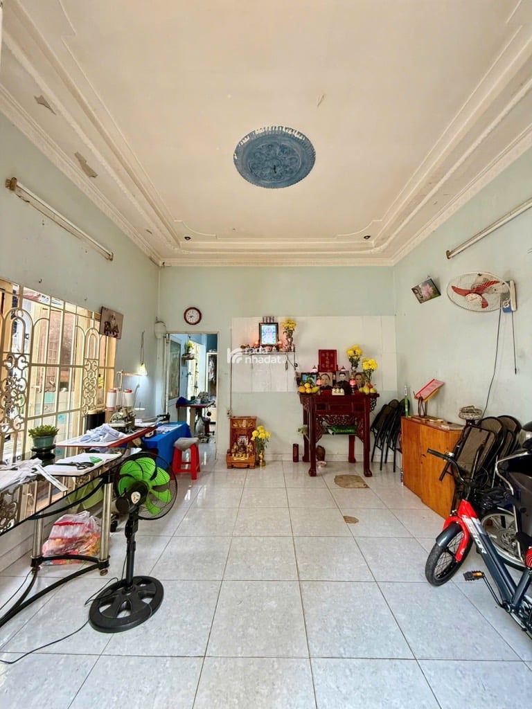 GẦN KCN TÂN BÌNH, HẺM XE HƠI TÂY THẠNH, TÂN PHÚ, 45M2 NGANG HIẾM CÓ. GIẢM 550TR CHỈ 5.3T TL TỐT