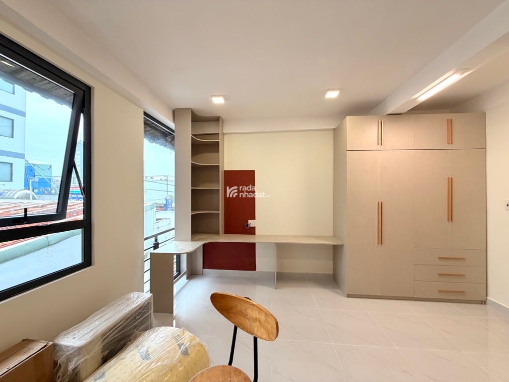 CHDV NGAY VINCOM PLAZA - HẺM XE HƠI NGUYỄN XÍ PHƯỜNG BÌNH THẠNH - 4 TẦNG 50M2 - DÒNG TIỀN 35TR/TH