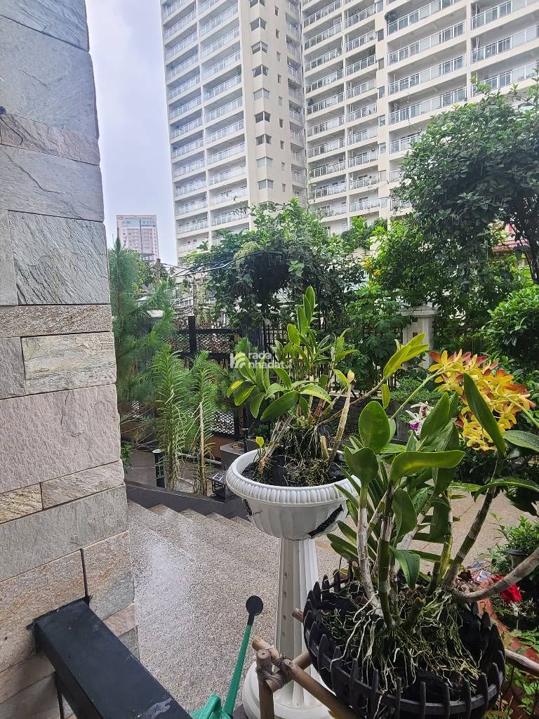 BIỆT THỰ - P. THẢO ĐIỀN, QUẬN 2 - NGUYỄN VĂN HƯỞNG- DT: 501M2- 308 TỶ