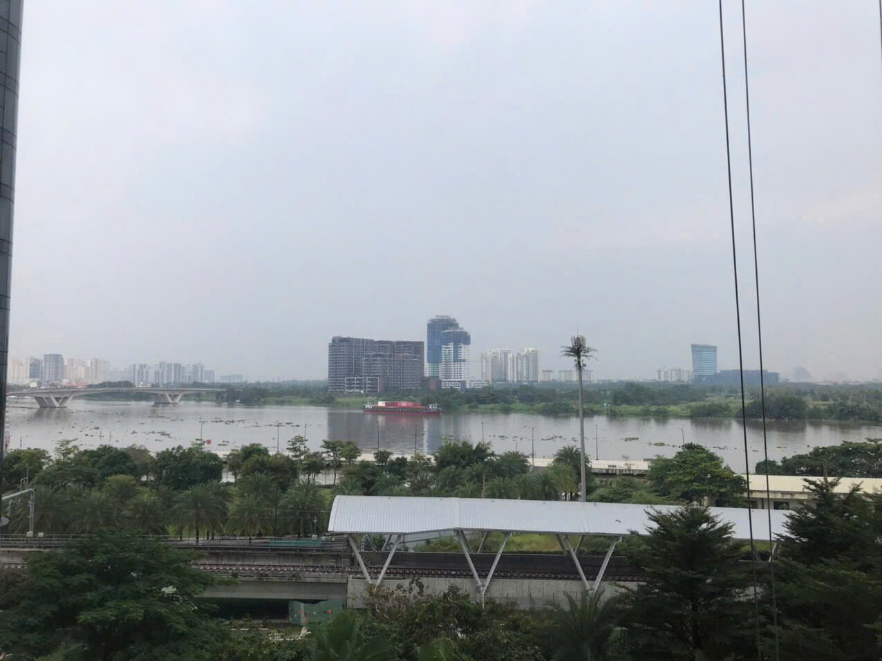 Bán căn hộ Vinhomes Golden River Aqua 3 - 119m2 - Full nội thất - View sông - Sổ hồng