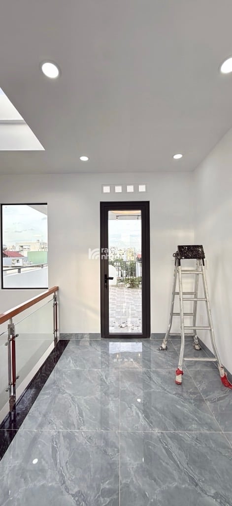 BÁN NHÀ ĐẸP 5 TẦNG 4PN 6.3 TỶ LÊ VĂN QUỚI BÌNH TÂN XE HƠI VÀO NHÀ