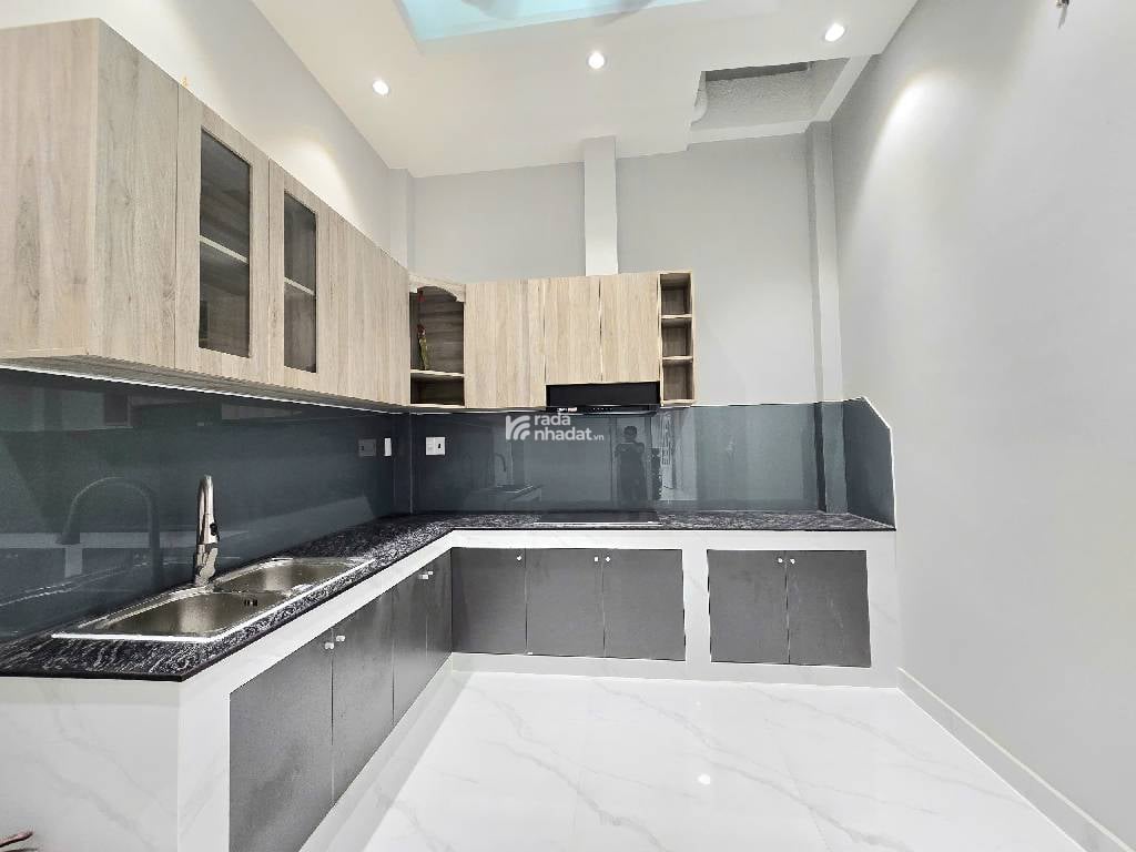 KHU VIP BÀU CÁT, HXH ĐỒNG ĐEN, TÂN BÌNH, 35M2 CÓ KC Ở NGAY. GIẢM 550TR CHỈ CÒN 6.9T TL 