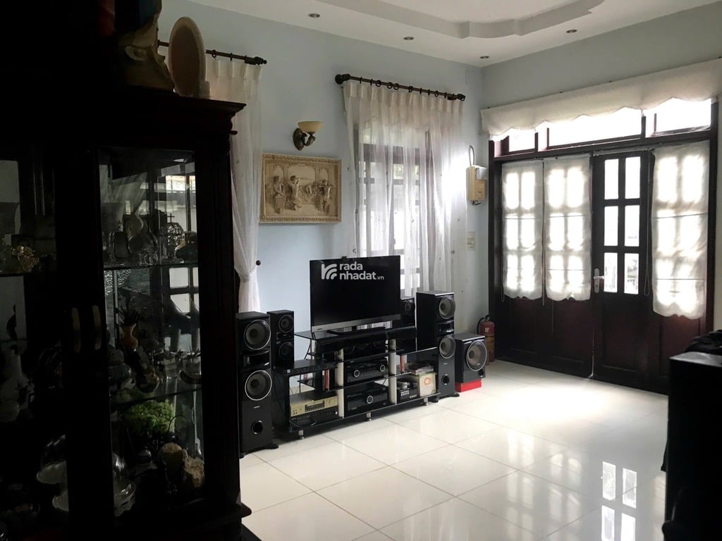 NHÀ ĐẸP 3 TẦNG MẶT TIỀN ĐƯỜNG NHỰA 8m, KHU VEN SÔNG GIGAMAL, 10X25, CHỈ 25 TỶ.