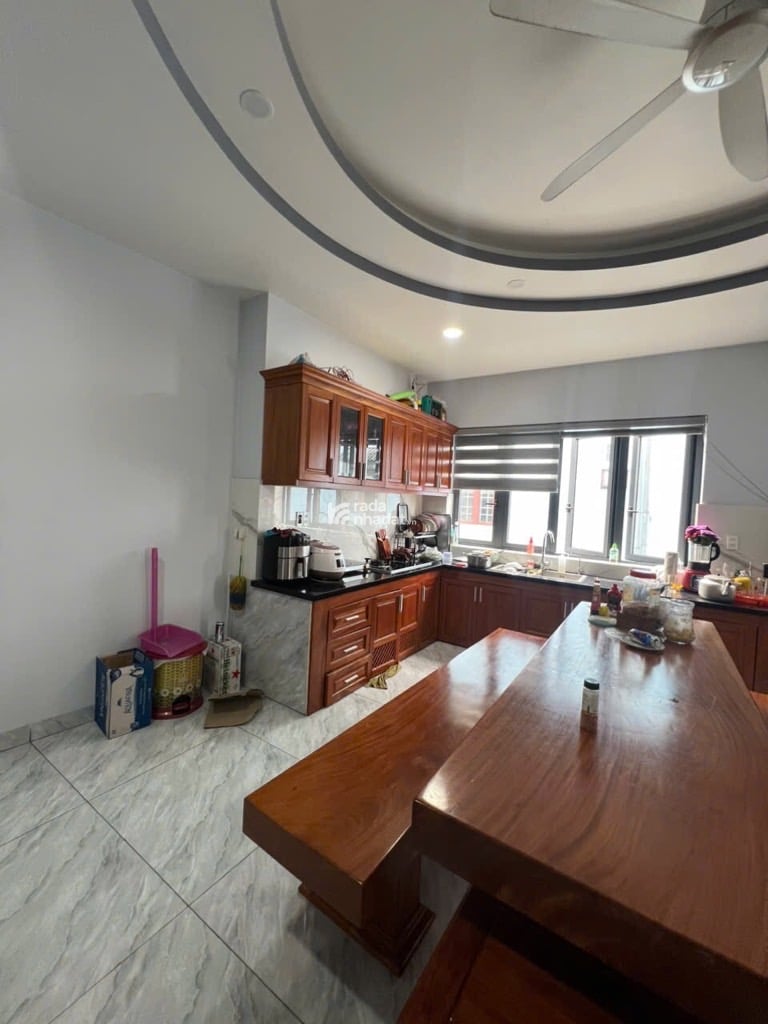 BÁN NHÀ MẶT TIỀN TỈNH LỘ 10 BÌNH TÂN 170M2 18.X TỶ 5 TẦNG KẾ KCN POUYUEN 