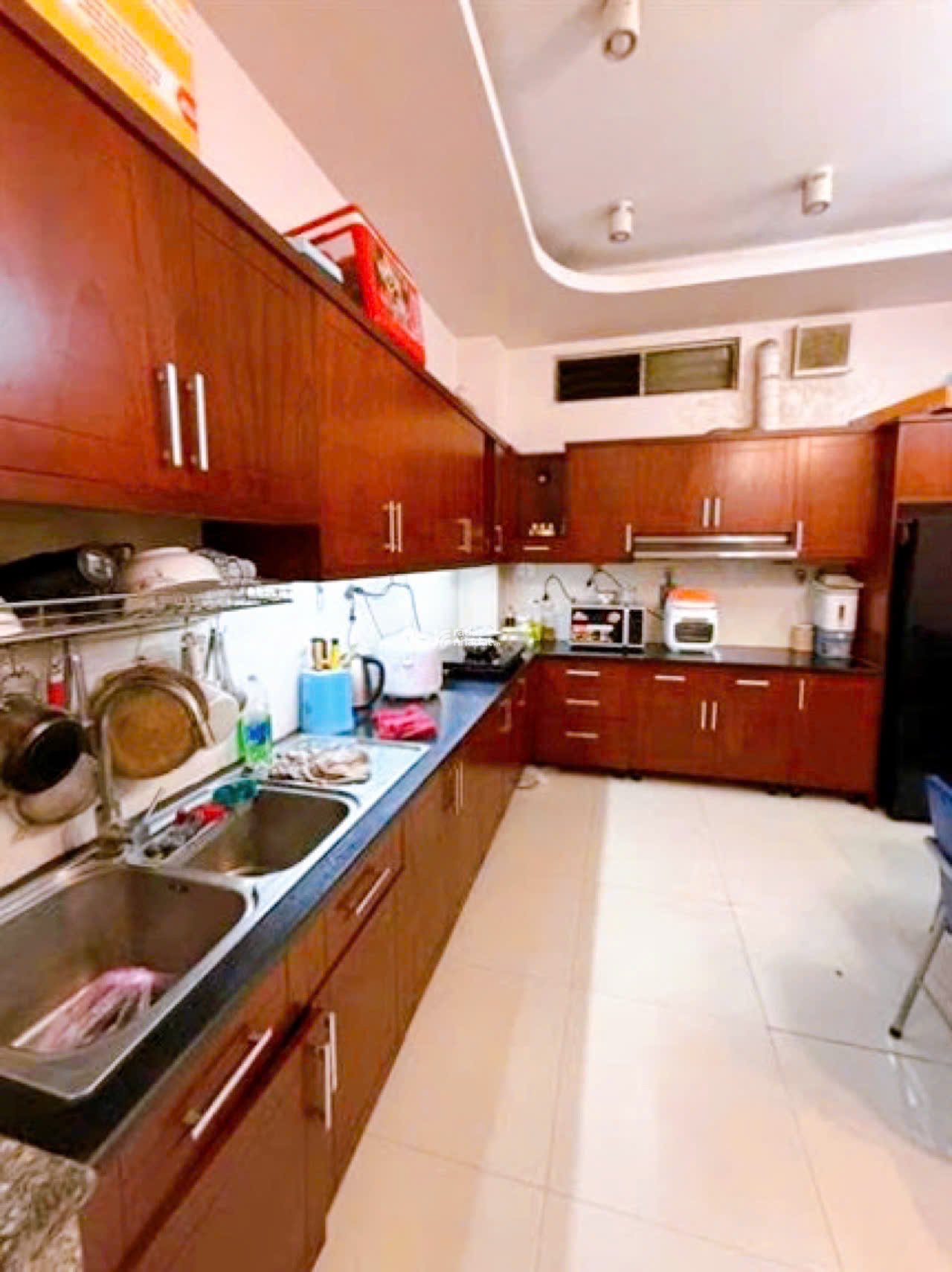 Nhà hẻm Ô tô Cộng Hòa - QUẬN TÂN BÌNH - 3.6 x 17 m - 15.5 tỷ