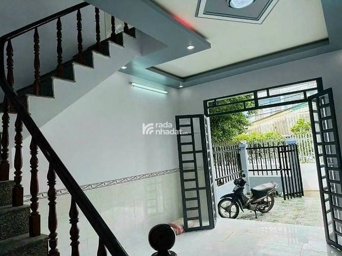 Về quê bán gấp nhà Đoàn Nguyễn Tuấn- Bình Chánh- 48m2-sổ riêng-750tr