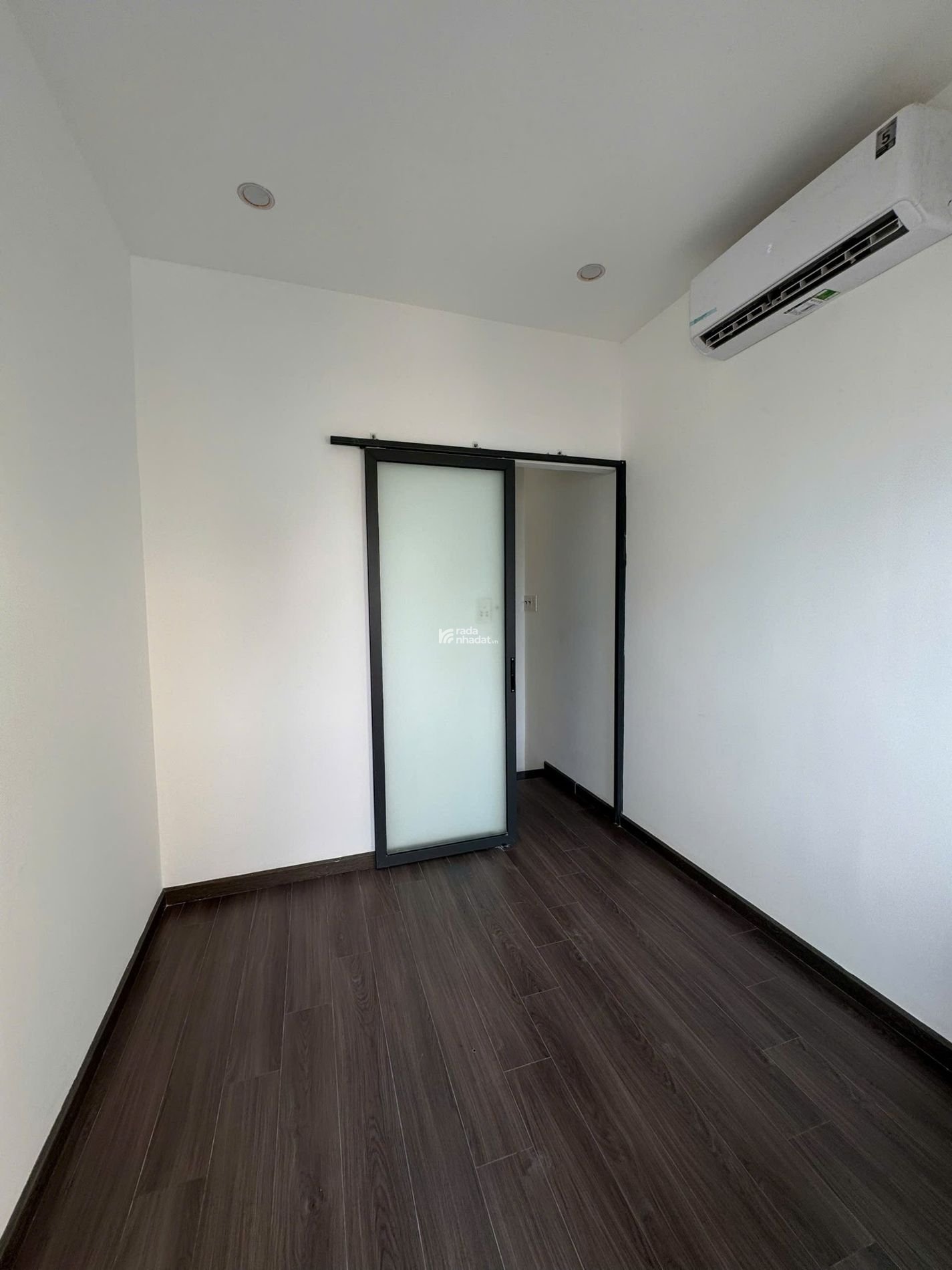 Nhà HXH 8m Huỳnh Thiện Lộc, 28m2, 3 tầng, 3PN, chỉ 4.68 tỷ TL, Nhà đẹp