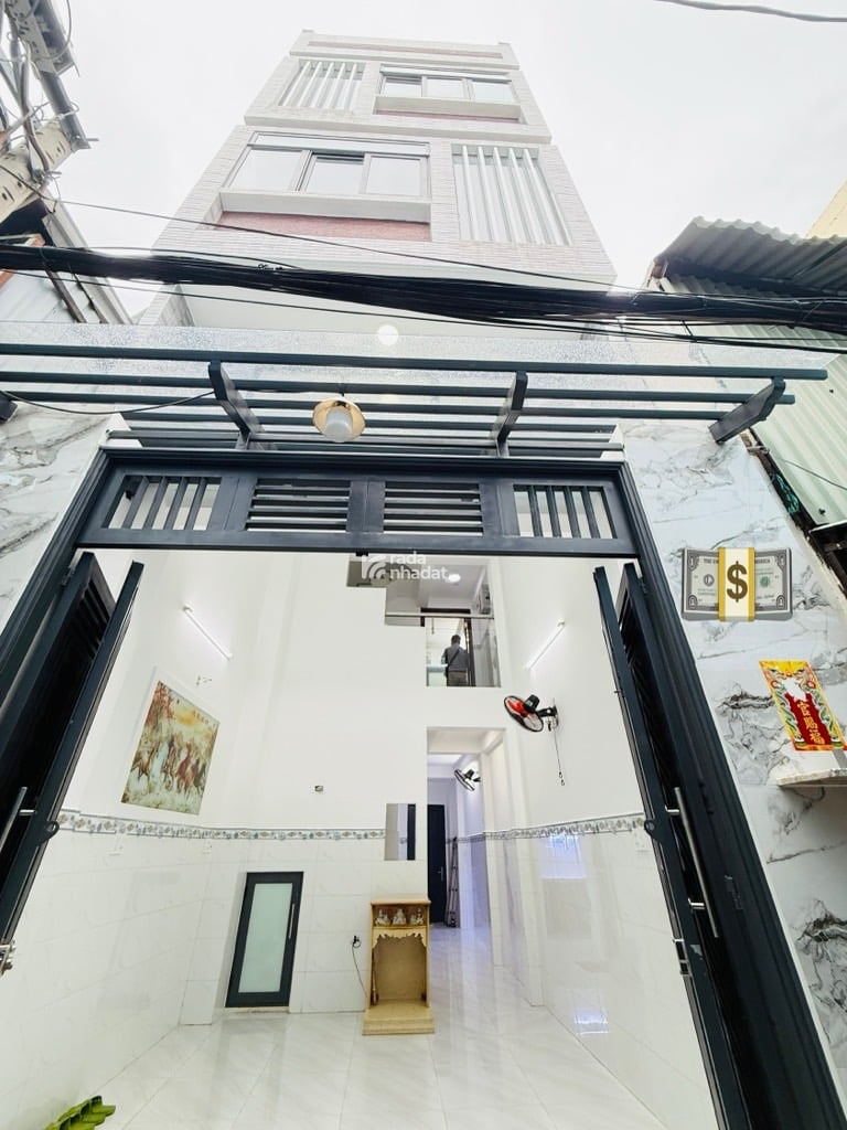 SIÊU PHẨM 5 TẦNG ĐẸP GIÁP QUẬN 10 KHU LỮ GIA - 39M2 - MUA CHỈ VIỆC DỌN VÀO Ở - SỔ 2025 CHUẨN 