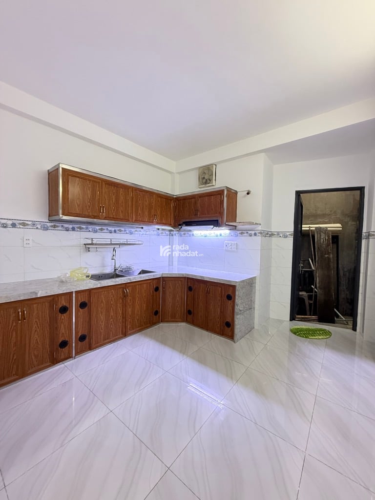 SIÊU PHẨM 5 TẦNG ĐẸP GIÁP QUẬN 10 KHU LỮ GIA - 39M2 - MUA CHỈ VIỆC DỌN VÀO Ở - SỔ 2025 CHUẨN 