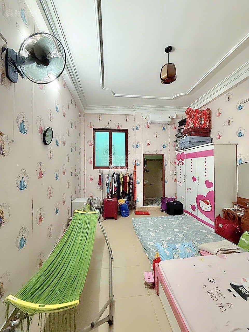 BÁN NHÀ SÁT MẶT TIỀN PHẠM VĂN ĐỒNG-Hẻm 10m xe vào tận cửa-4 Tầng 56m2 Vuông vức-Giá tốt 9.8 Tỷ