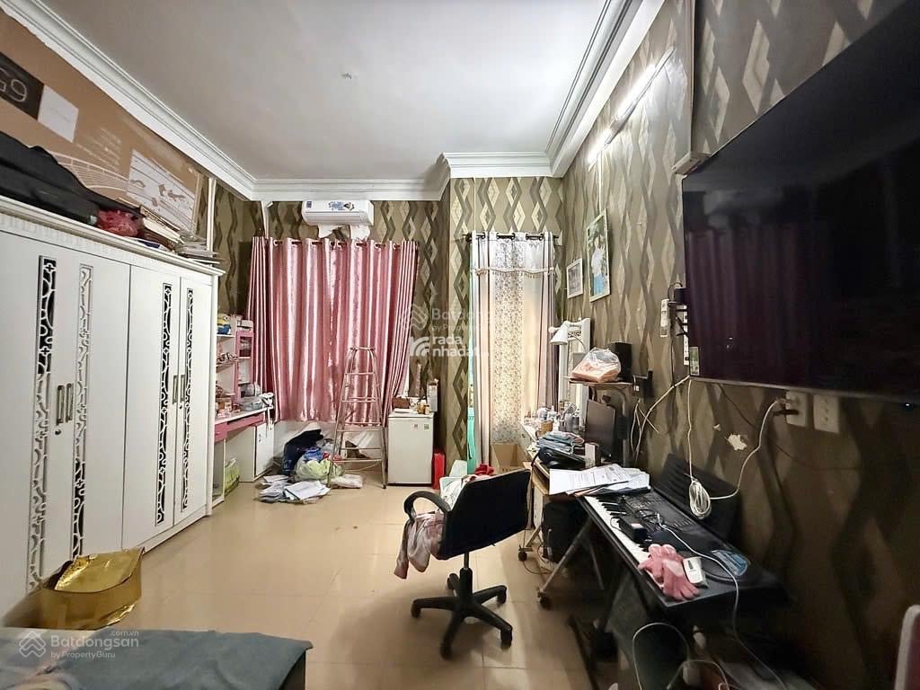 BÁN NHÀ SÁT MẶT TIỀN PHẠM VĂN ĐỒNG-Hẻm 10m xe vào tận cửa-4 Tầng 56m2 Vuông vức-Giá tốt 9.8 Tỷ