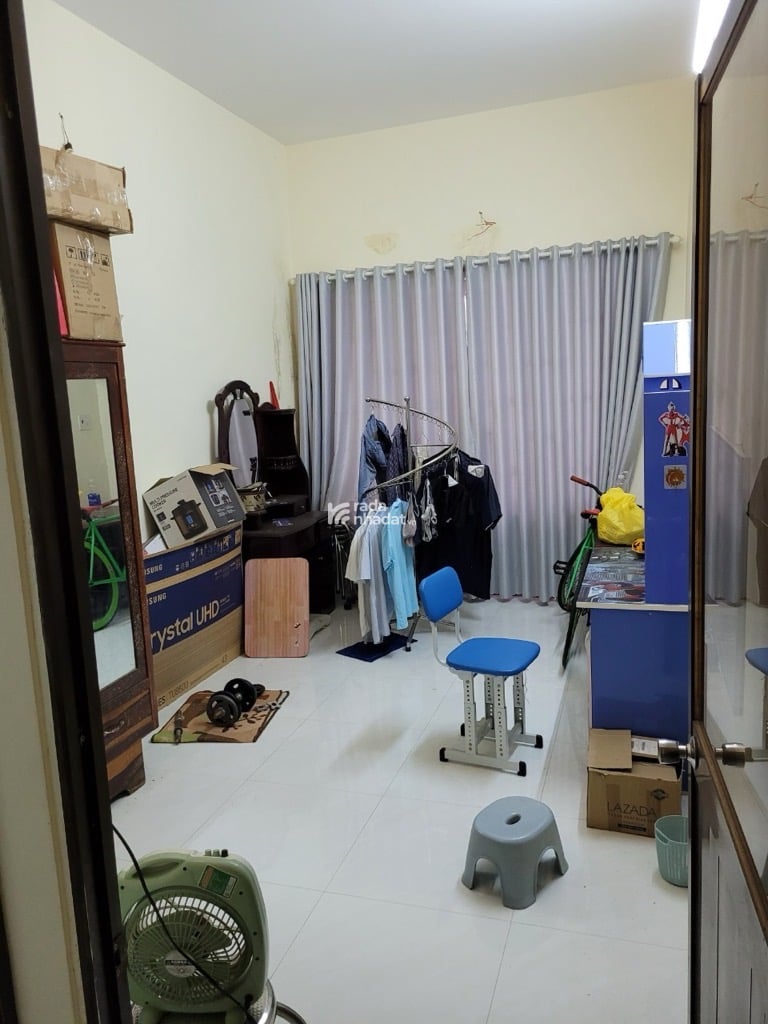 BÁN NHÀ HẬU GIANG QUẬN 6 40M2 HẺM THÔNG 4.3 TỶ 