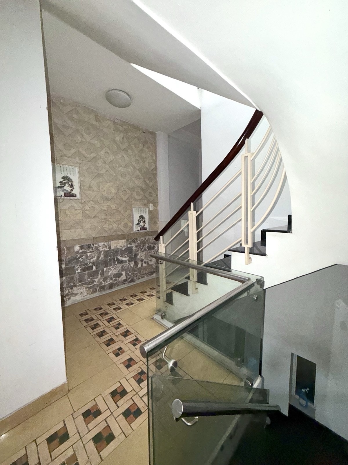 MTKD đường T6 - Tây Thạnh, khu dân trí cao, 60m2, 5 tầng, 4PN, KD đỉnh, 10.3 tỷ