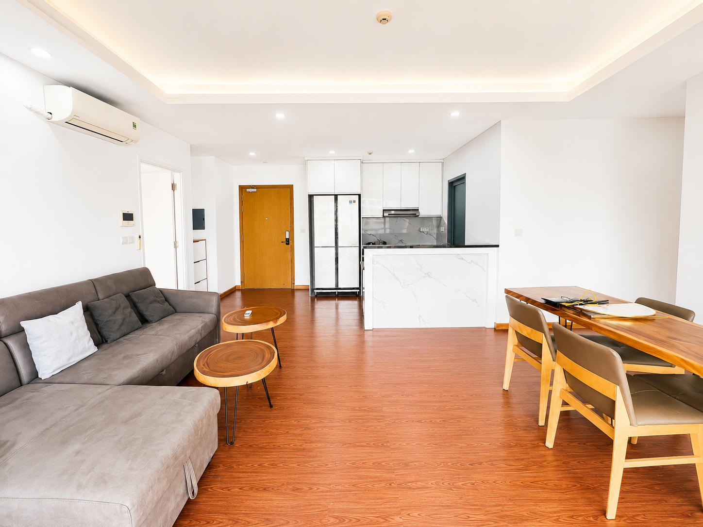 Cho thuê 25 triệu/tháng căn 2PN Đảo Kim Cương Quận 2, Full NT