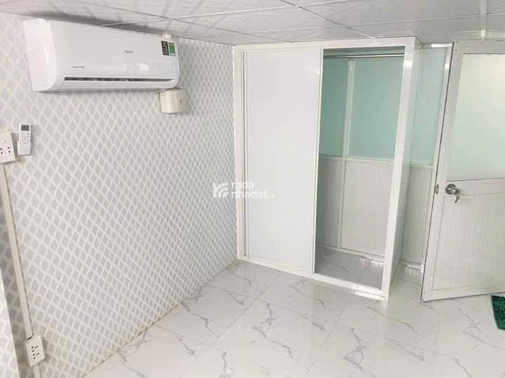 Nhà 3 lầu - sổ riêng - sân xe máy yên tĩnh -cạnh Trần Xuân Soạn Q7 - nhỉnh 2T còn TL