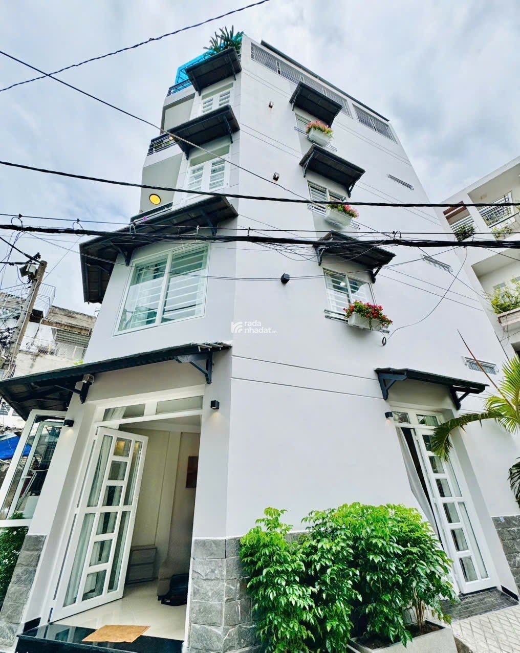 SIÊU PHẨM 5 TẦNG 2 MẶT TIỀN 40m2 LÊ QUANG ĐỊNH - HẺM XE TẢI 6m - 7.75 TỶ