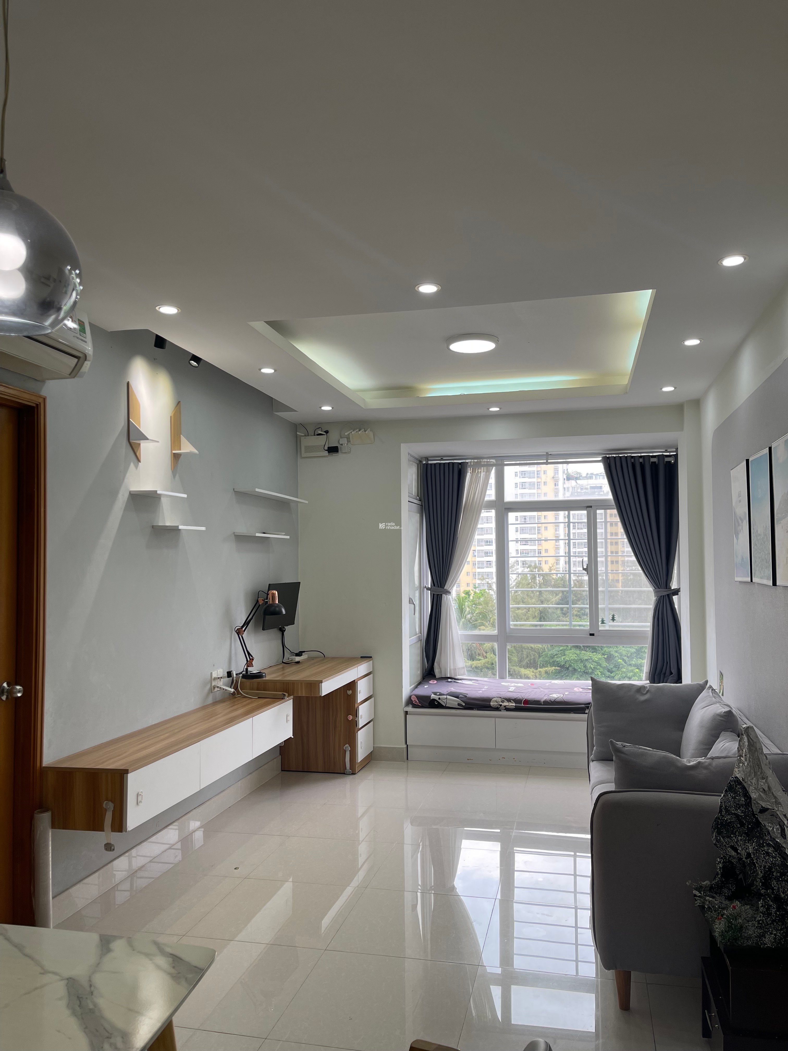 Cần cho thuê Sky Graden 3 2pn 2wc giá 16 triệu 