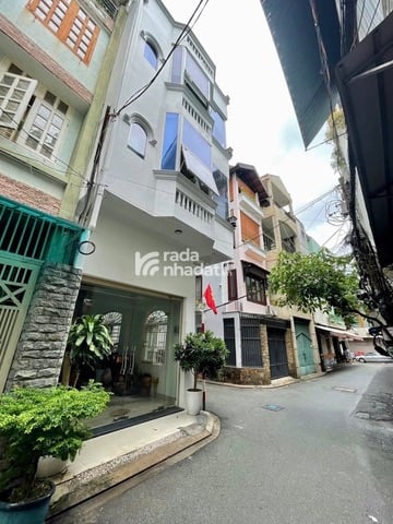 Nhà Hoàng Văn Thụ, Cộng Hòa, Tân Bình, 4.1m x 13m, 3 tầng, 10.9 tỷ.