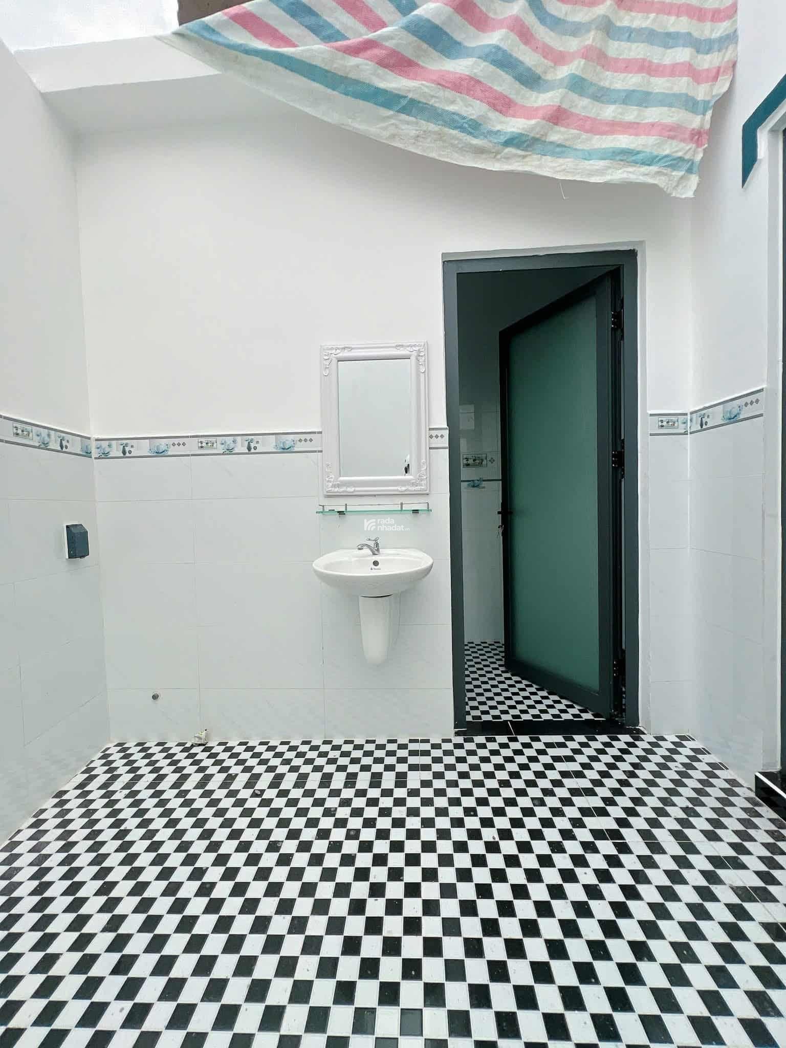 Cần bán nhà cấp 4 mới tinh vừa hoàn thiện xong 