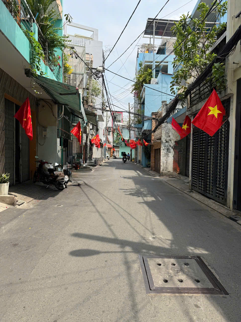 BÁN NHÀ KHU LÝ THƯỜNG KIỆT  TÂN BÌNH  NGANG 5.4M  3 TẦNG  ST  16.5 TỶ