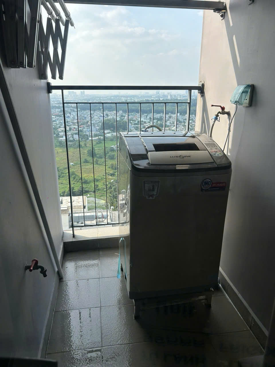 Cho thuê căn hộ 2PN, 2WC, 70m2, full nội thất, vinhomes, giá hạt dẻ