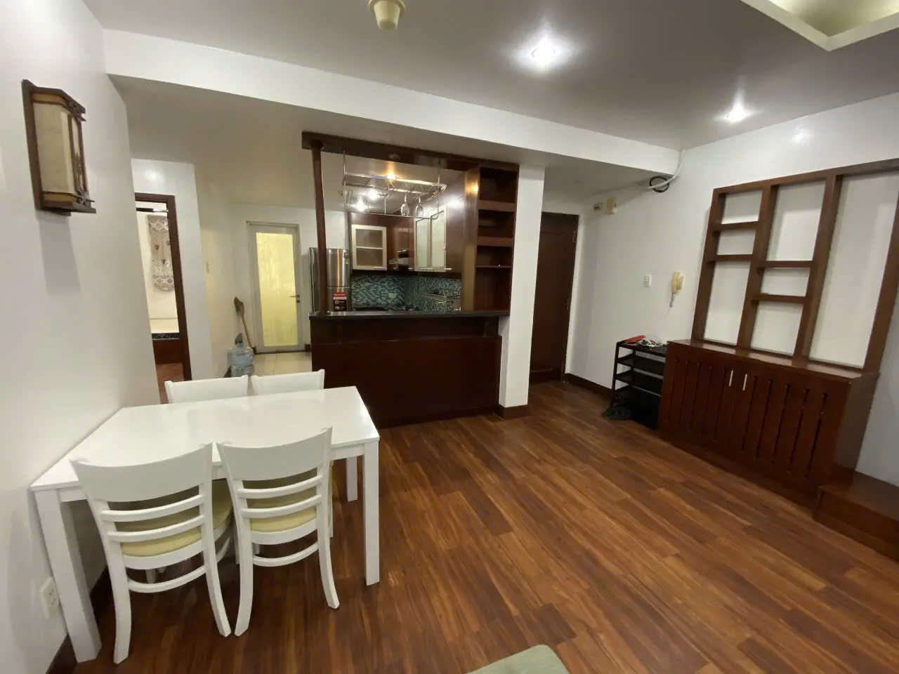 Bán Gấp Căn Hộ Hùng Vương Plaza Quận 5 - 130m2 (3PN - 3WC) - Sổ Hồng Chính Chủ - 9,3 Tỷ