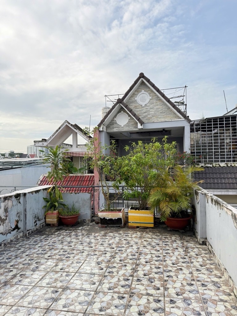 VỊ TRÍ CỰC ĐẸP - SIU PHẨM CHÂN DÀI - HẺM NHỰA 7M XE TẢI VI VU - NGAY HƯƠNG LỘ 2 - GIÁP TÂN PHÚ - 4