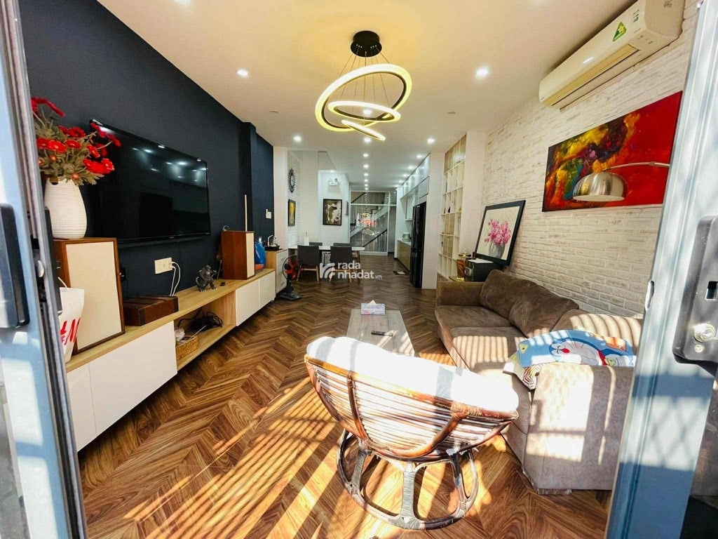 6 TẦNG BTCT - ĐIỆN BIÊN PHỦ-P.1-Q.3- DT: 4*14.5M- 15 TỶ 95