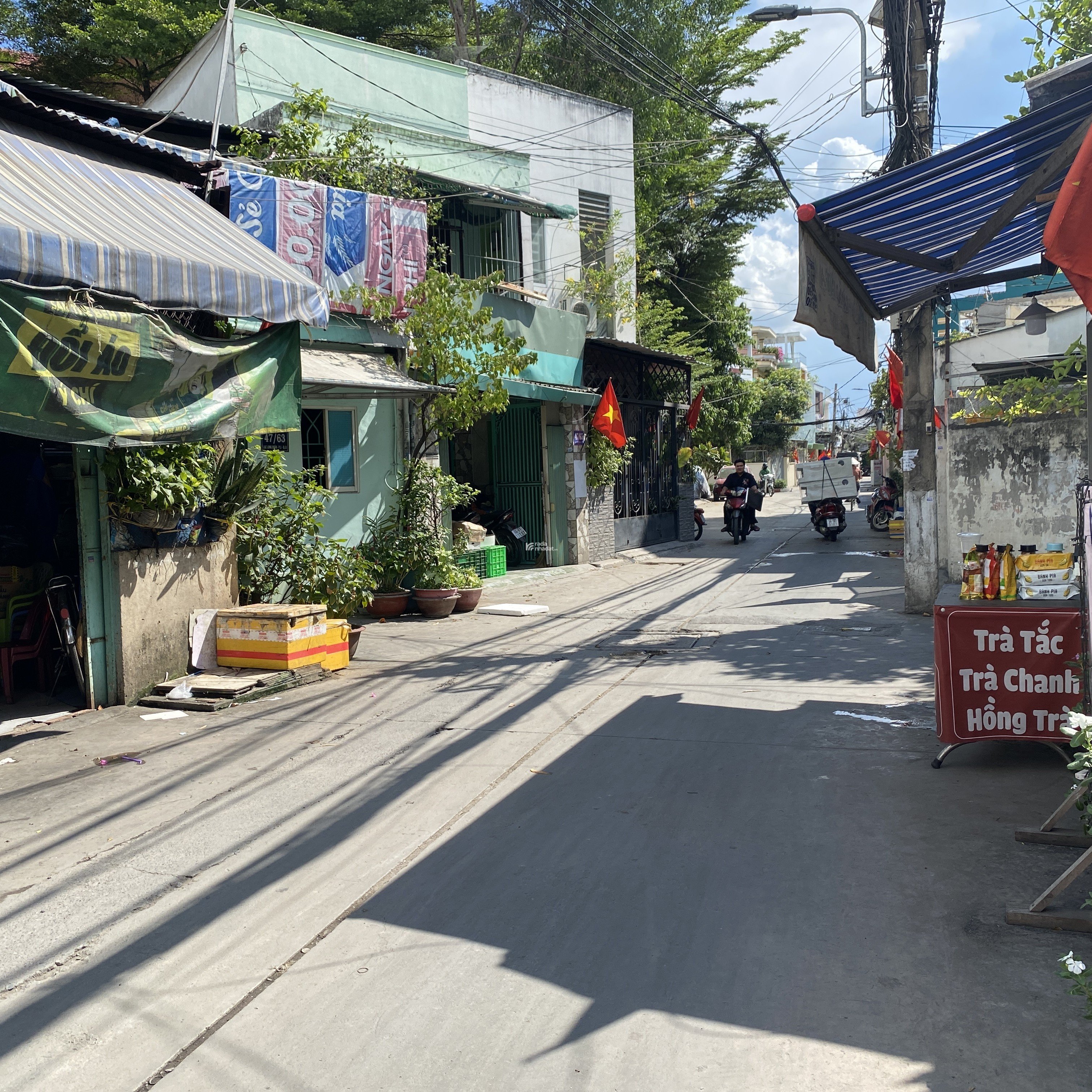 Bán nhà chính chủ đang cho thuê Thu nhập ổn định, HXH Lạc Long Quân 4.3x15.7m 