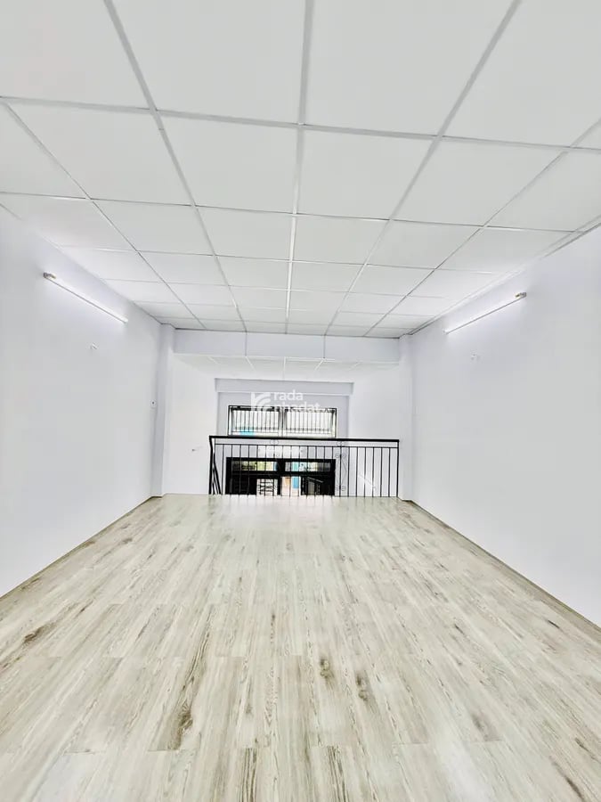 Bán nhà 70 m2 ở ngay HXH 6M Hòa Bình, P. Hiệp Tân, Q. Tân Phú chỉ 6,95 tỷ