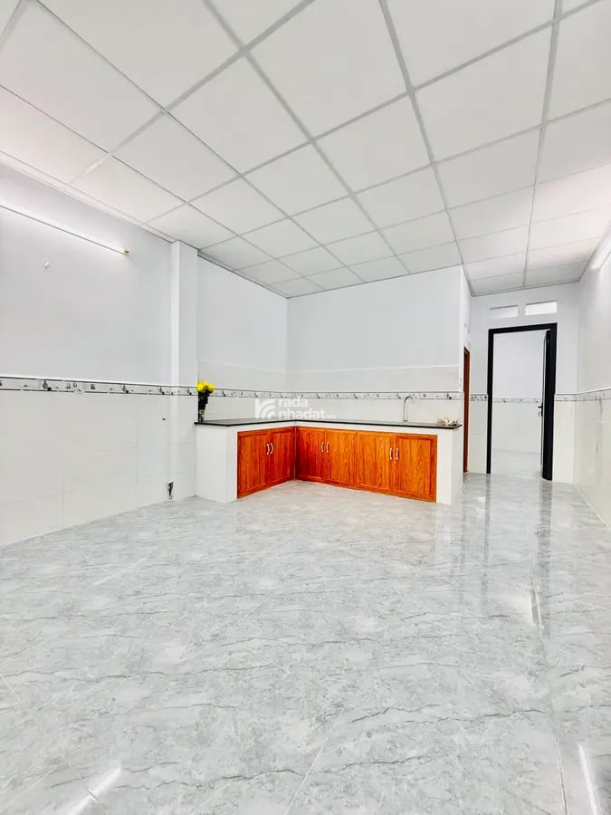 Bán nhà 70 m2 ở ngay HXH 6M Hòa Bình, P. Hiệp Tân, Q. Tân Phú chỉ 6,95 tỷ