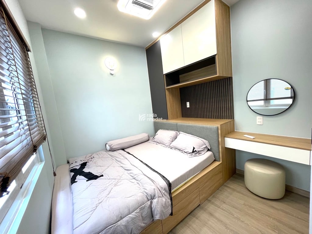 MẶT TIỀN KD NGUYỄN TRỌNG TUYỂN, PHÚ NHUẬN, 25M2 CÓ KC TIỆN CẢI TẠO. GIẢM 2T CHỈ CÒN 6.7T TL 
