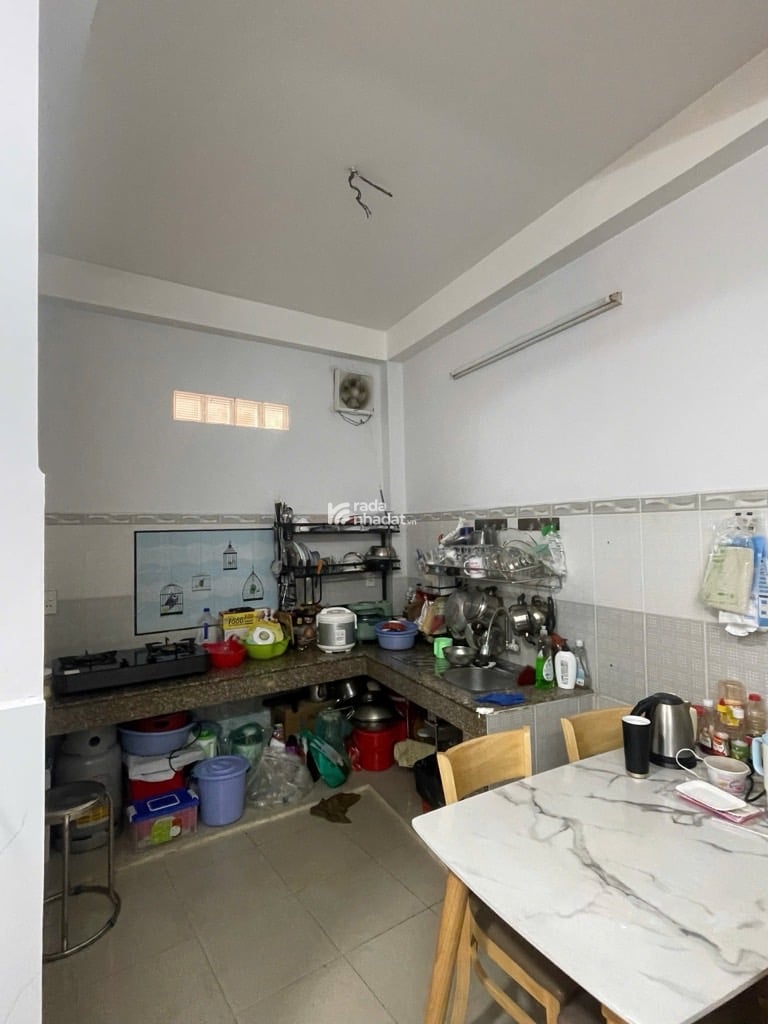 HẺM XE HƠI SÁT VÁCH. HOÀNG HOA THÁM, PHÚ NHUẬN, 3 TẦNG MỚI Ở NGAY. GIẢM 550TR CHỈ CÒN 7.3T TL