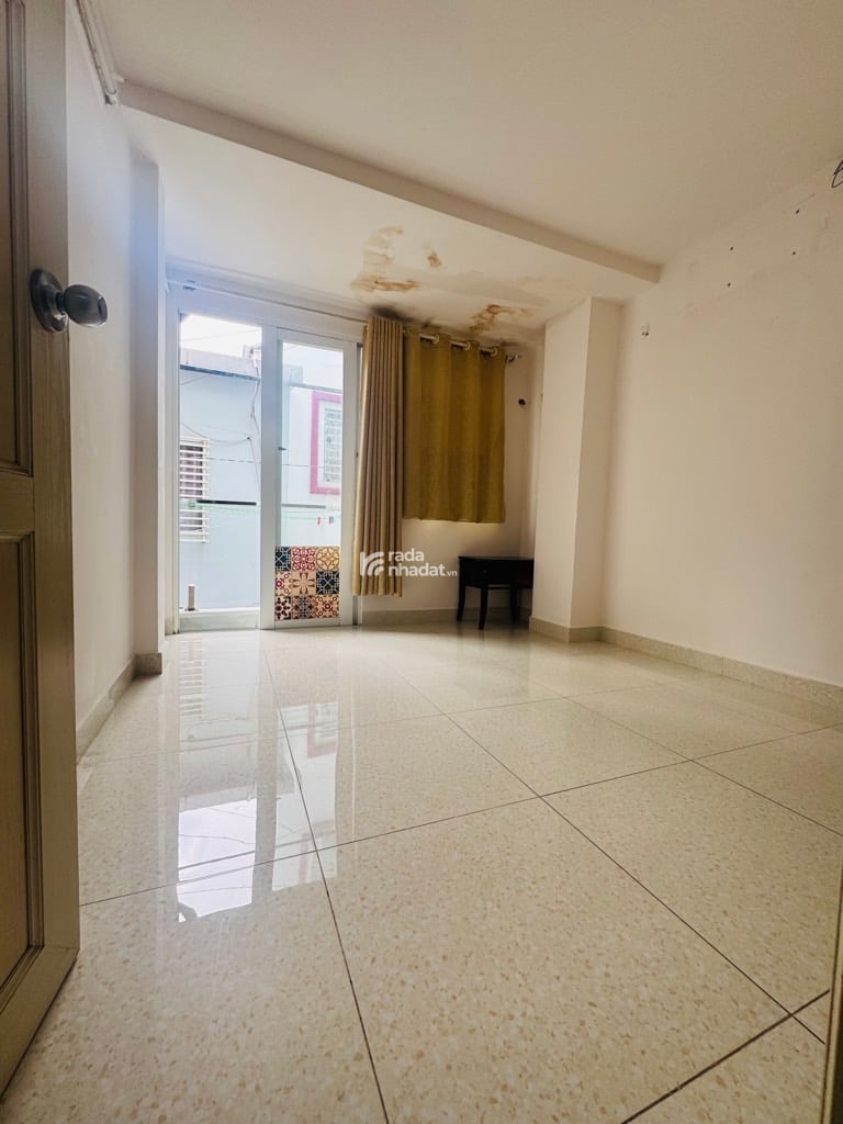 SÁT HẺM XE HƠI NGUYỄN BẶC, TÂN BÌNH, 26M2 CÓ KC Ở NGAY. GIẢM 350TR CHỈ 4T TL 